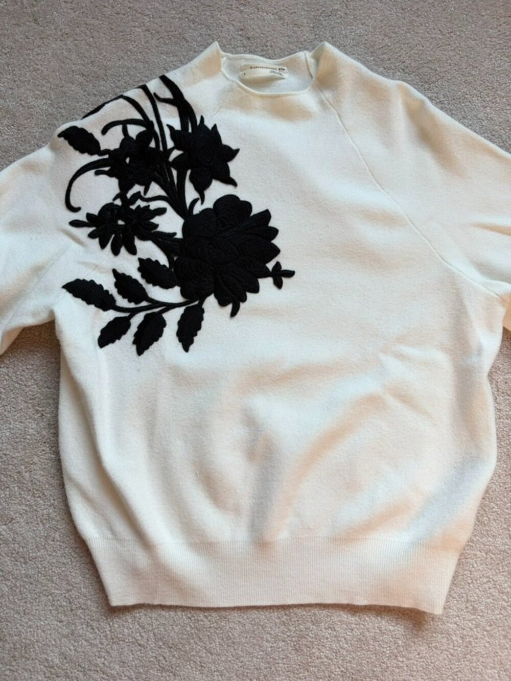 by Anthropologie Embroidered Floral Knit Sweater | Size S | Cream & Black